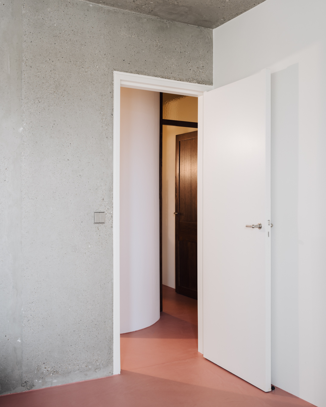 I24.67SL - Rénovation d'un appartement des années 70 - Augure Studio