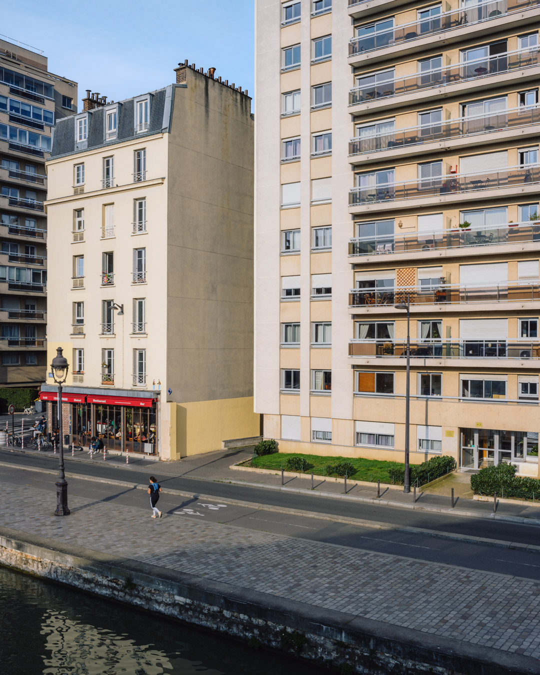 I24.75QO - Rénovation d'un appartement des années 1970 - Augure Studio